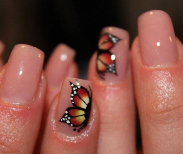 рисунок бабочка на ногтях  butterfly nail designs 01