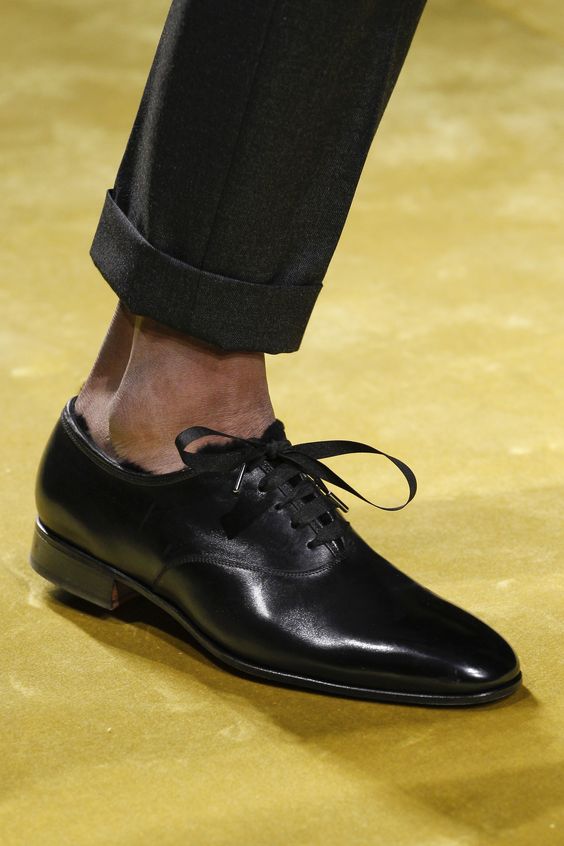 модные мужские туфли